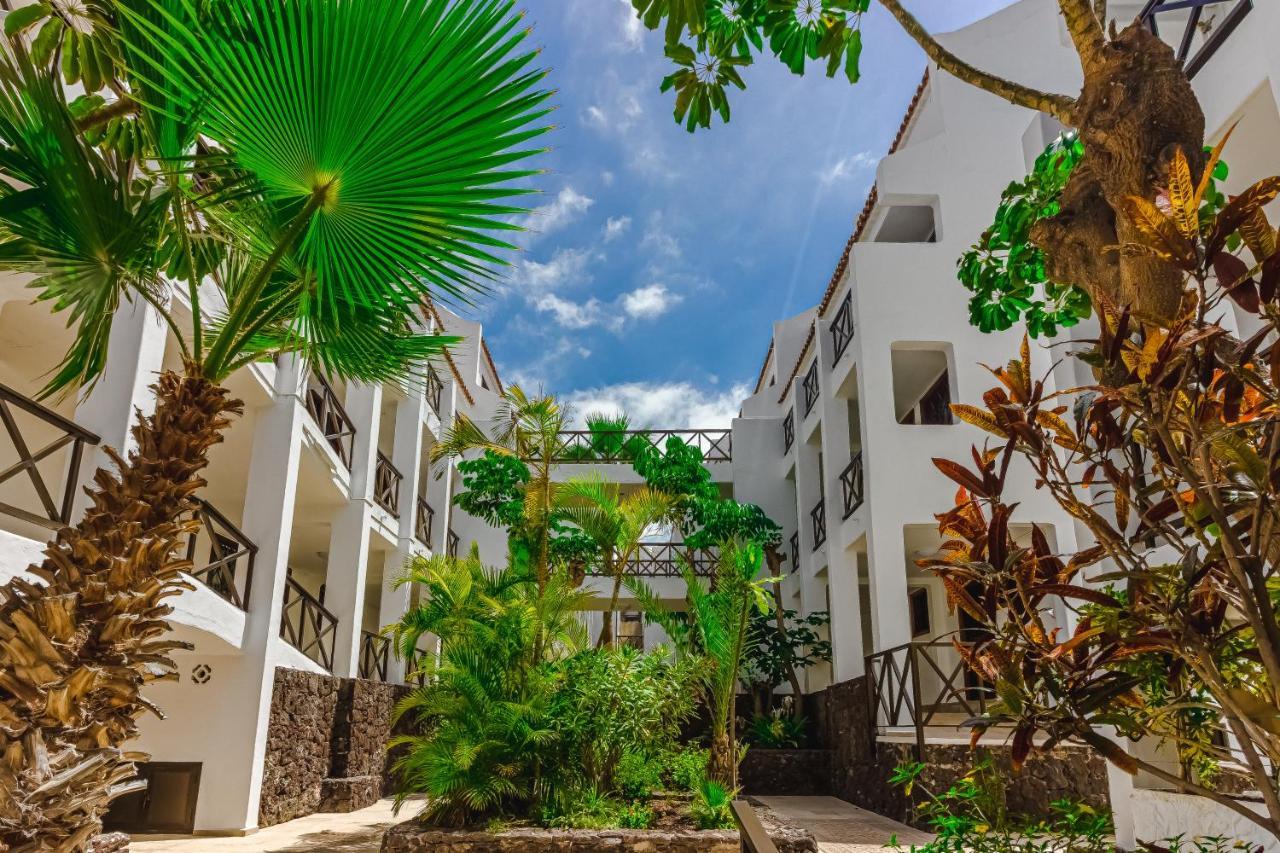Parque Santiago 1 The First Line Appartement Playa de las Américas Buitenkant foto